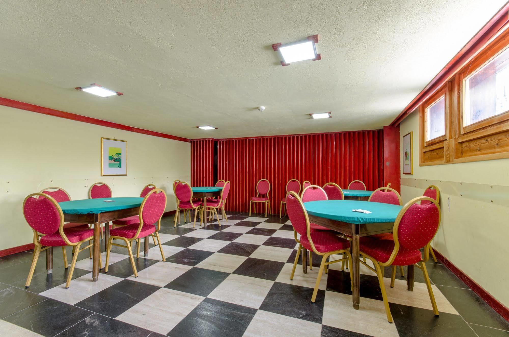 Hotel Residence Club Primula Пескассероли Экстерьер фото